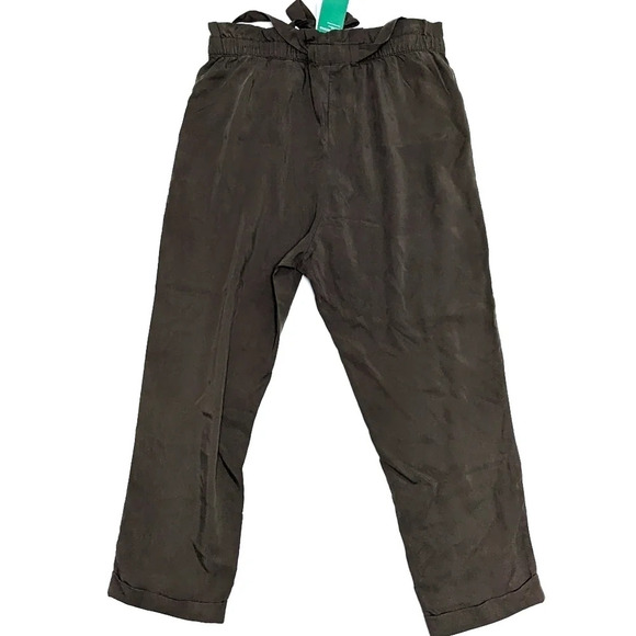 NWT H&M Conscious Olive Green Paper Bag Pants size 12 - Picture 2 of 9